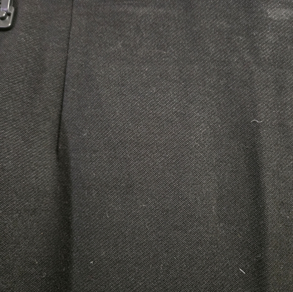 Cabi Faux Leather Black Ruffle Skirt Size XS - Picture 4 of 11